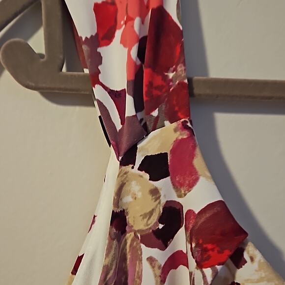 Dressbarn Floral Dress size 14 and Coordinating Scarf - Picture 8 of 13
